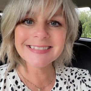 Meet your Posher, Jenny